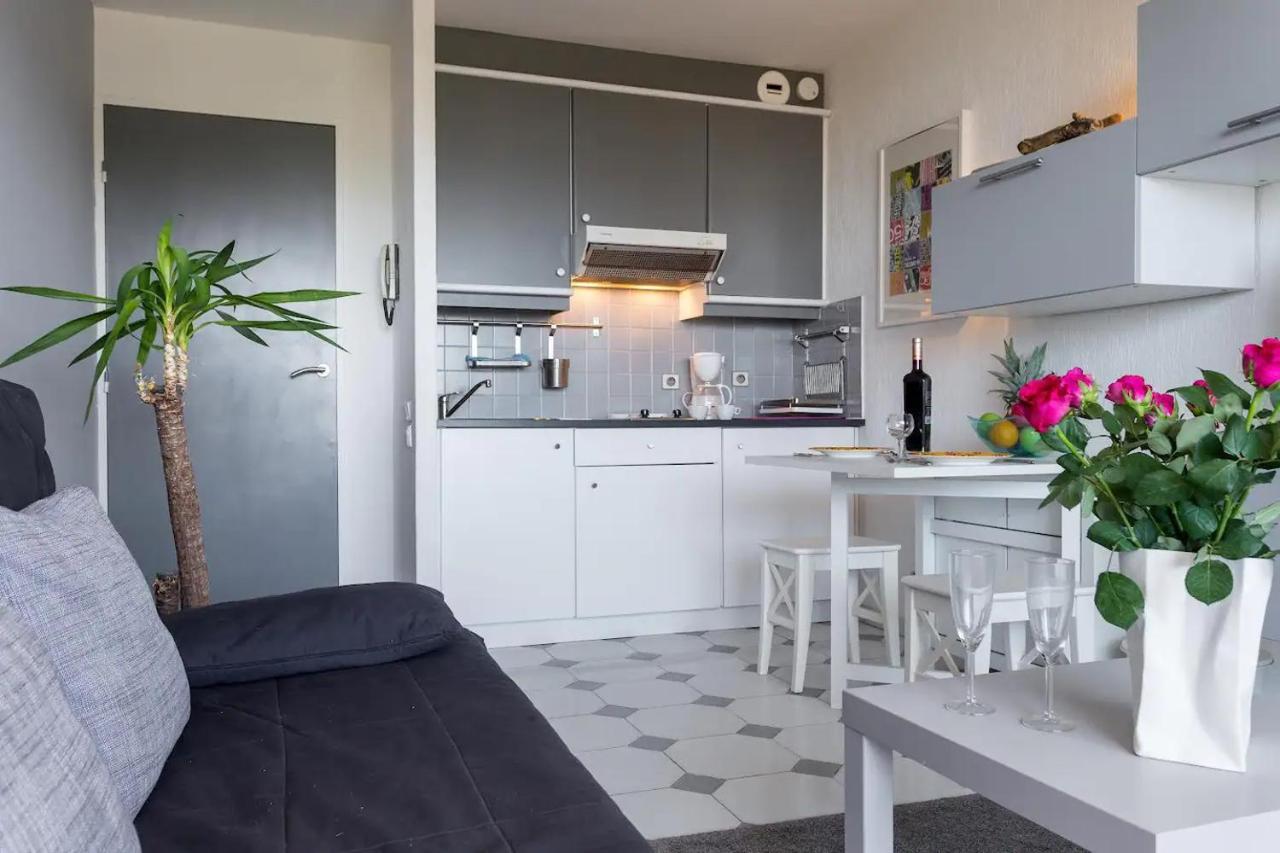 Appartement Modern W/balcony/port Views/nr Old Town Antibes